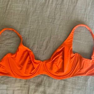 CUUP 32F The Scoop Bra